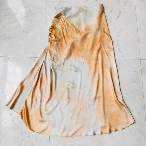 A.L.C Grace Dyed Rushed Midi Skirt size 6 - Picture 5 of 12